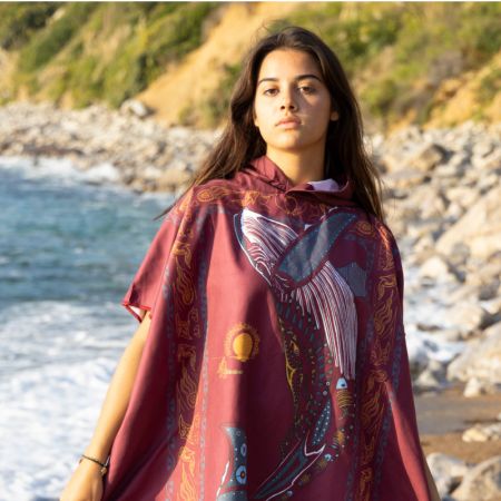 Kanumera Medium Microfiber Poncho, Original Model, The Whale